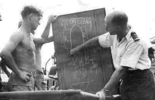 18 Desember 1948 pukul 20.00 WIB, pasukan marinir Belanda mendarat di Pantai Glondonggede  (1)