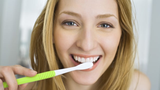 Ilustrasi menggosok gigi. (Foto: Thinkstock)