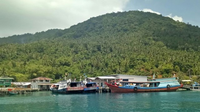 Pemukiman nelayan di Pulau Sabang Mawang, Natuna (Foto: Angga Sukmajaya/kumparan)