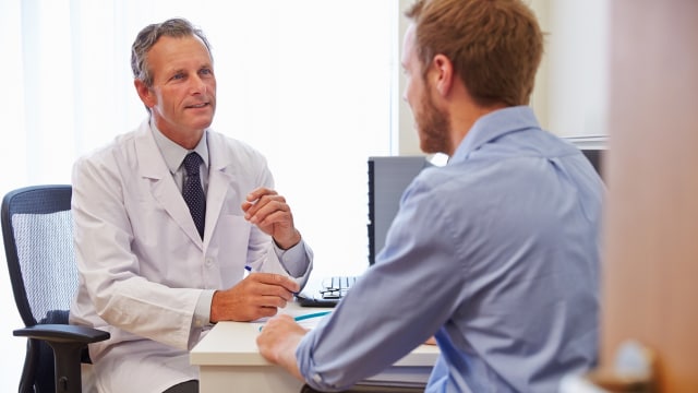 Ilustrasi konsultasi dengan ahli.  (Foto: Thinkstock)