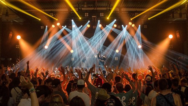 Ilustrasi Nonton Konser (Foto: Pixabay)