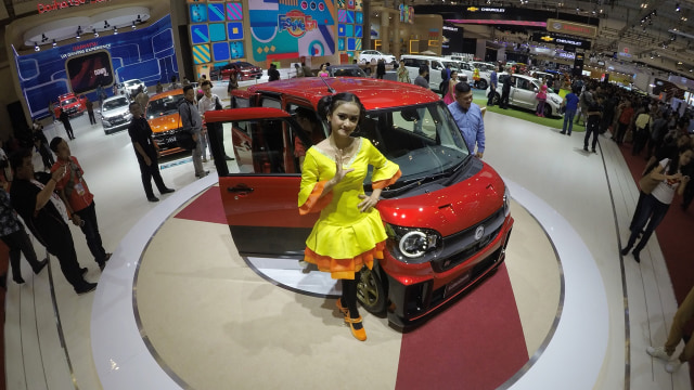 SPG di GIIAS 2017 (Foto: Aditia Noviansyah/kumparan)