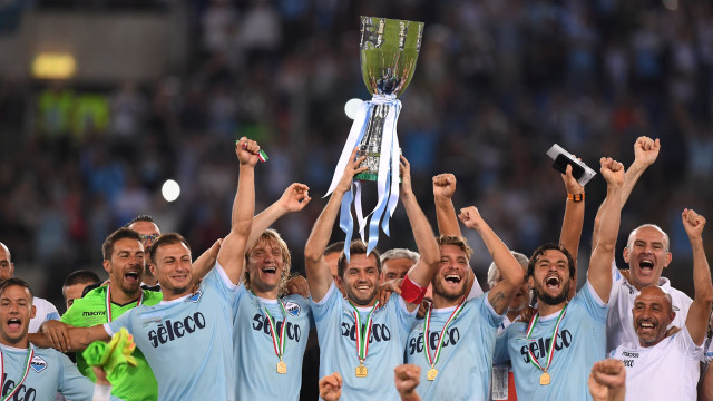 Lazio juara Piala Super Italia. (Foto: Reuters/Alberto Lingria)