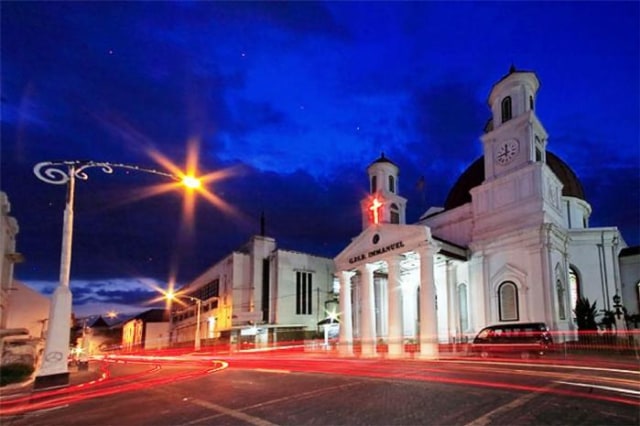 Ini Dia 5 Tempat di Semarang yang Wajib dikunjungi Saat Malam Hari (3)