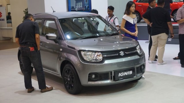 Suzuki Ignis GL AGS  Foto: Gesit Prayogi/kumparan