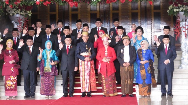 Jokowi dan Jajaran Menteri (Foto: Yudhistira Amrah S/kumparan)