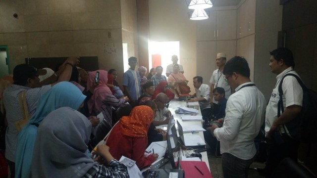 Posko pengaduan First Travel di Bareskrim Polri. (Foto: Aria Pradana/kumparan)