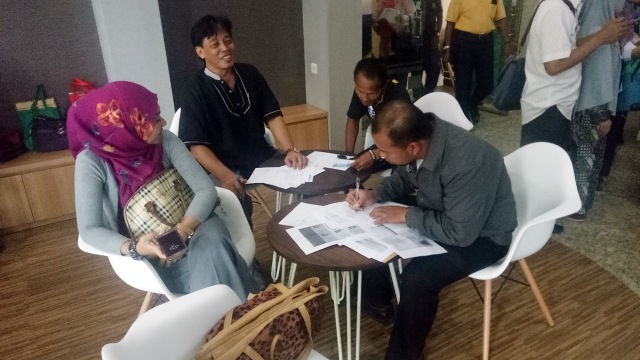 Posko pengaduan First Travel di Bareskrim Polri. (Foto: Aria Pradana/kumparan)