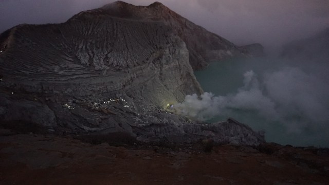 Gunung Ijen  - Berbagi Informasi dan Foto (1)