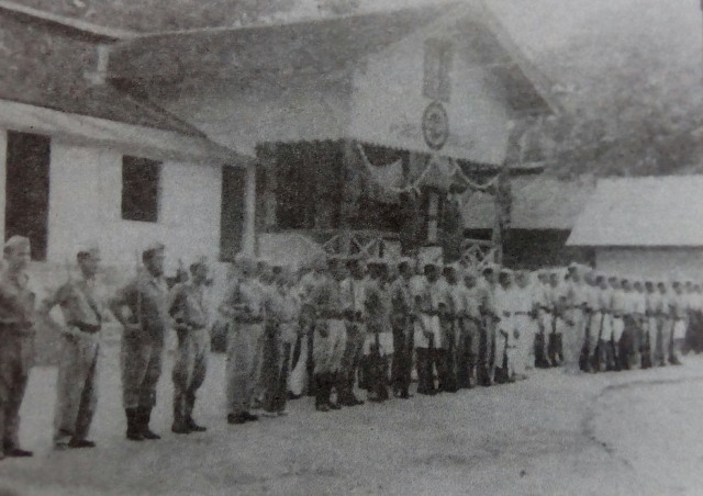 Pemimpin dan Rakyat dalam Keakraban (9)