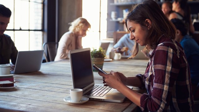 Ilustrasi Kecanduan Medsos (Foto: Thinkstock)