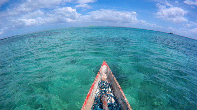 Menjadi Nelayan Sehari bersama Nelayan Pulau Seira, Maluku Tenggara Barat