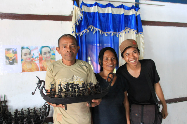 Photo Story : Desa Tumbur, Desa Pengrajin Patung Tumbur (4)