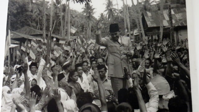 Pameran Arsip Foto 'Soekarno Besar bersama Rakyat' (Foto: Yudhistira Amran/kumparan)