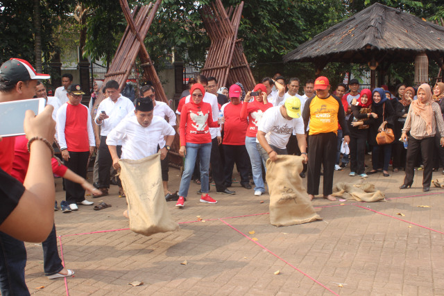 Istimewa Pegawai Pemerintah Kabupaten Purwakarta.
