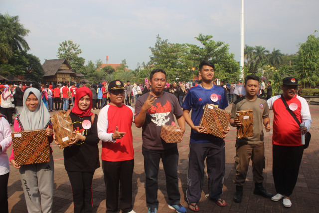 Istimewa Pegawai Pemerintah Kabupaten Purwakarta. (2)