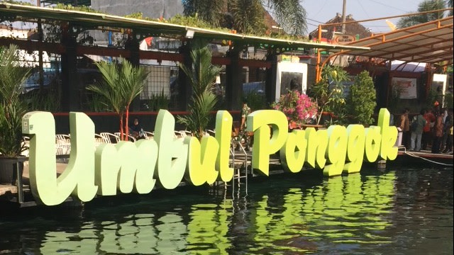 Sri Mulyani di Umbul Ponggok (Foto: Kelik Wahyu/kumparan)