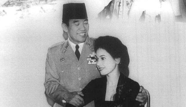 Kala Bung Karno Minta Kawin