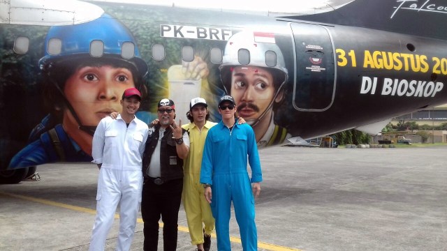 Acara Launching Pesawat film Warkop DKI Reborn (Foto: Dok. Falcon Pictures)