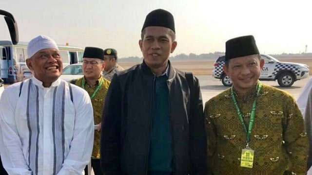 Panglima TNI dan Kapolri naik haji  (Foto: Dok. @herryheryawan)