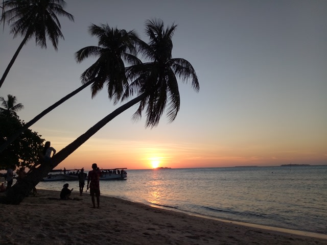 Kisah dari Karimunjawa, Bertemu Pak Zen (2)