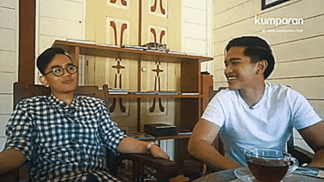 Gibran dan Kaesang ketika di kumparan (Foto: Cornelius Bintang/kumparan)