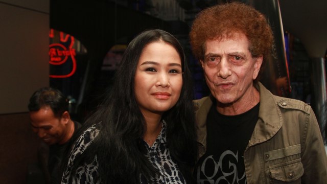 Ahmad Albar dan Istri (Foto: Munady Widjaja/kumparan)