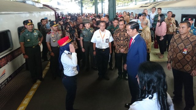 Jokowi gunakan kereta api khusus ke Sukabumi (Foto: Dok. Humas PT KAI)