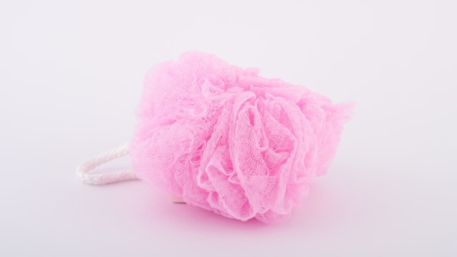 Ilustrasi sponge mandi. (Foto: Thinkstock)