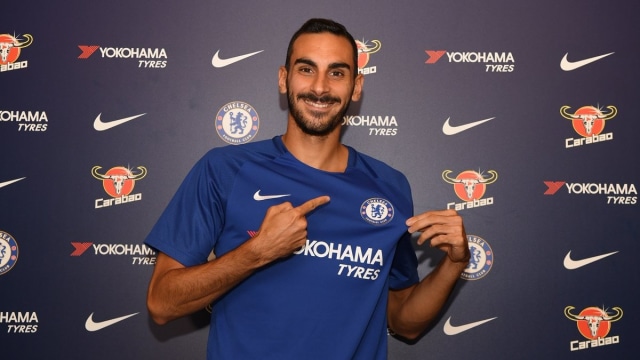 Davide Zappacosta.saat diperkenalkan Chelsea. (Foto: Chelsea FC)