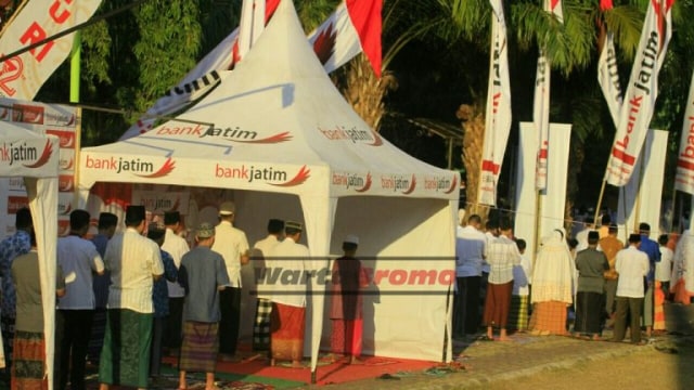 Stan Pameran Semipro Ganggu Sholat Idul Adha