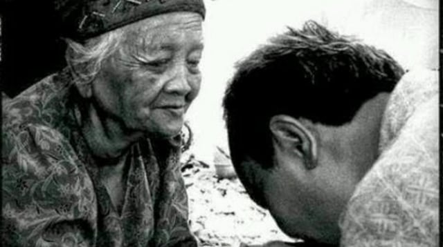 Tanya-Jawab Islam: Hukum Menafkahi Orang Tua