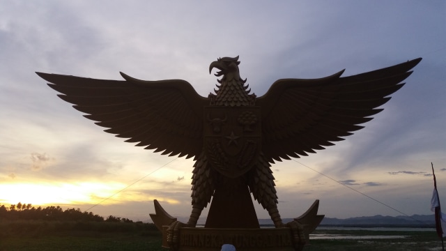 Patung Pancasila (Foto: Wikimedia Commons)