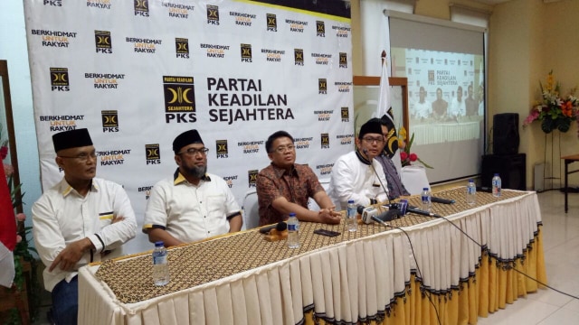 Konpres PKS terhadap isu Rohingya. (Foto: Fahrian Saleh/kumparan)