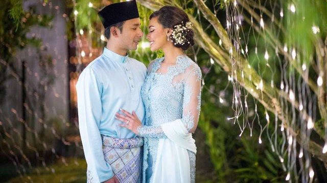 Pertunangan Whulandary dan Niki (Foto: Instagram @shukryghanyphotography)