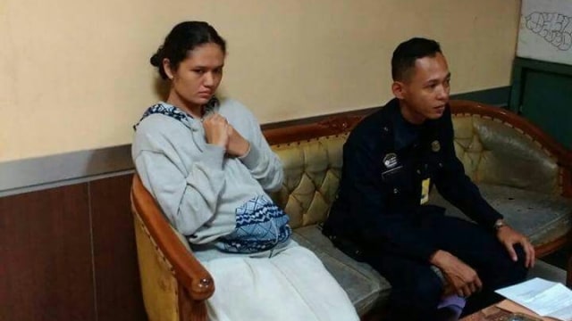 Wanita linglung yang ditemukan di depan ITC Depok (Foto: Istimewa)