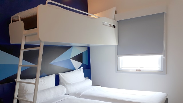 Bunk bed di kamar ibis budget Cirebon (Foto: Luthfa Nurridha/kumparan)