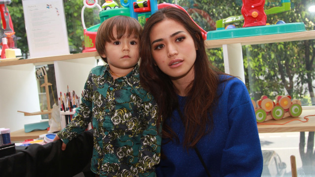 El Barack dan Jessica Iskandar (Foto: Munady)