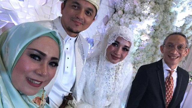 Melly Goeslaw di Pernikahan Bella dan Emran (Foto: Instagram @melly_goeslaw)