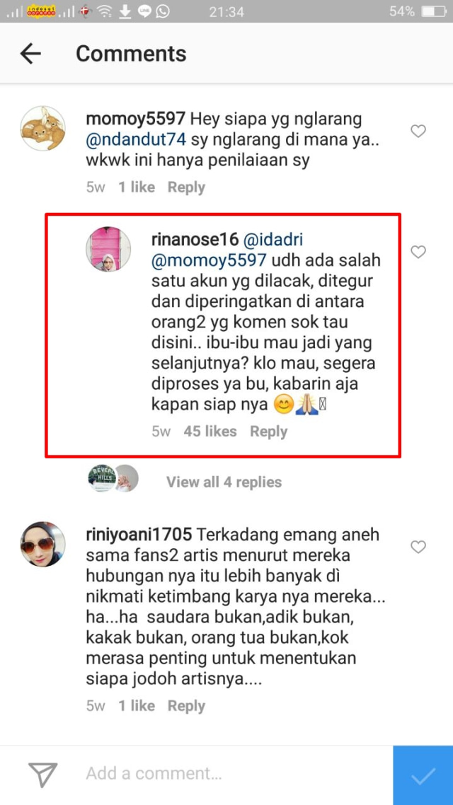Balasan Rina Nose di Kolom Instagramnya (Foto: Screenshoot Instagram)