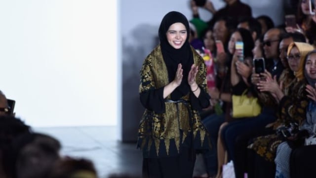 Busana Vivi Zubedi di New York Fashion Week (Foto: Dok. Vivi Zubedi)