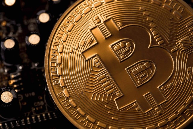 Bitcoin Anjlok ke 4000 Dolar per Koin
