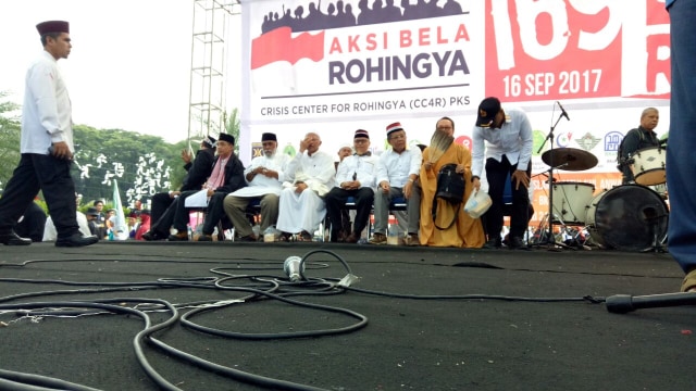 Panggung Aksi Bela Rohingya. (Foto: Kevin Kurnianto/kumparan)