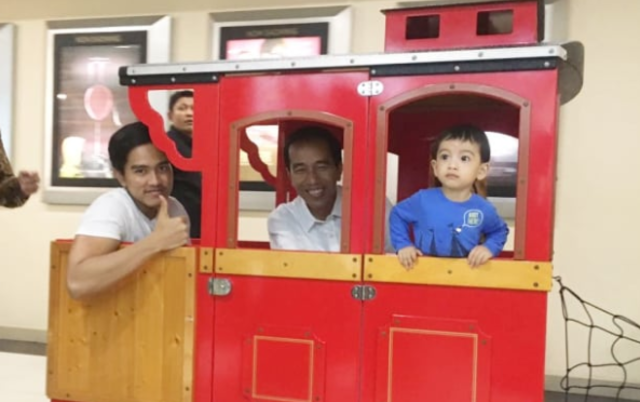 Tips Membahagiakan Keluarga dengan Sederhana ala Jokowi