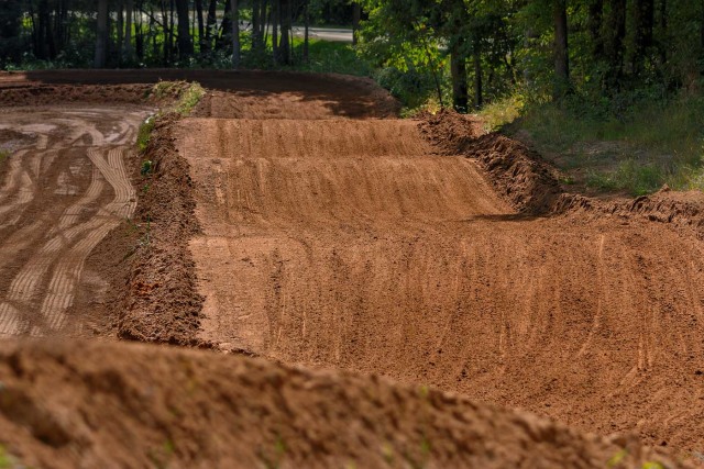 Motocross: Berbahaya tapi Punya Segudang Manfaat untuk Pebalap MotoGP (4)