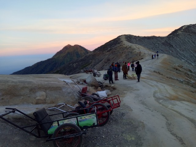 Jalur Pendakian Gunung Ijen Banyuwangi (Foto: Rina Nurjanah/kumparan)