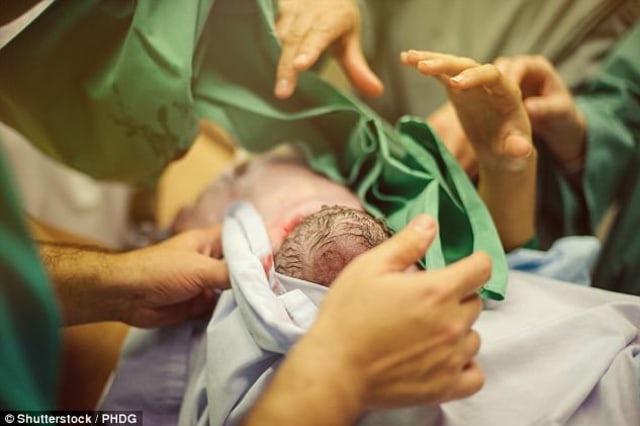 Foto Bayi Ini Jadi Viral