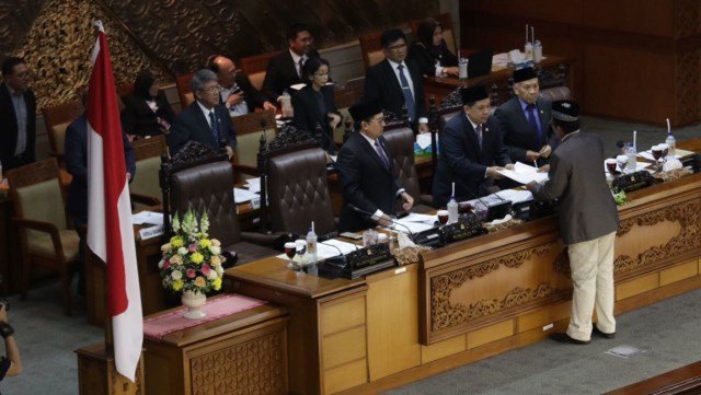 Penyerahan Laporan Pansus Hak Angket KPK  (Foto: Fanny Kusumawardhani/kumparan)