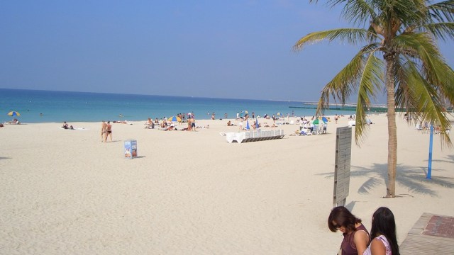 Pantai di Dubai (Foto: Flickr)
