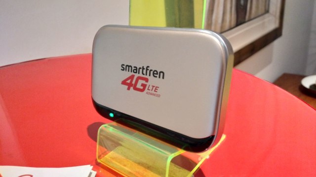 Modem WiFi M5 Smartfren. (Foto: Muhammad Fikrie/kumparan)